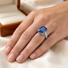 Natural Sapphire Ring 5ct - White Gold 14K