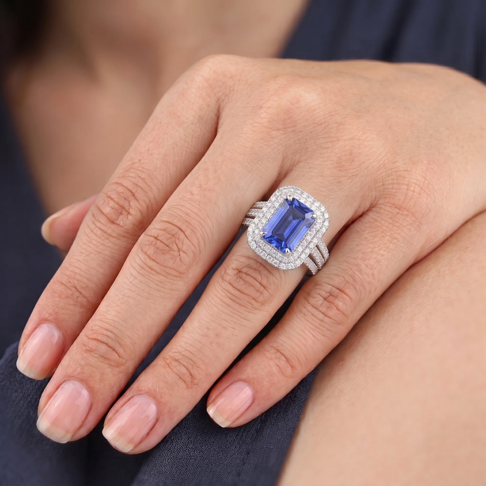 Natural Sapphire Ring 6ct - White Gold 14K