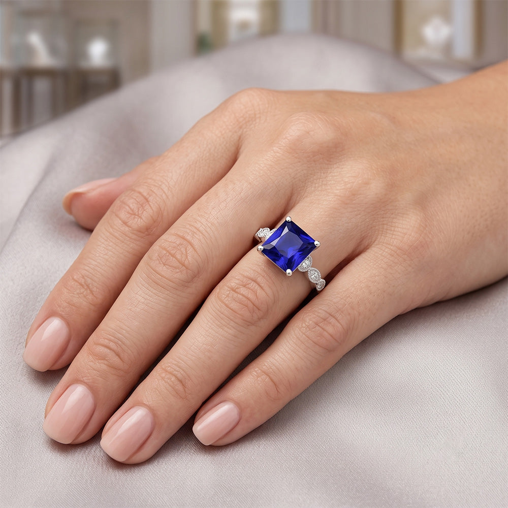 Natural Sapphire Ring 6ct - White Gold 14K