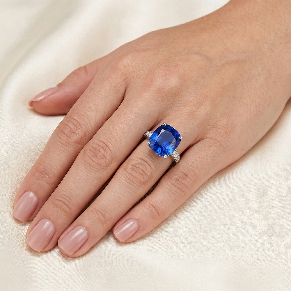 Natural Sapphire Ring 6ct - White Gold 14K