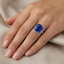 Natural Earth Mined Diamond And Blue Sapphire Vintage Style Ring 6 Carats Gemstone