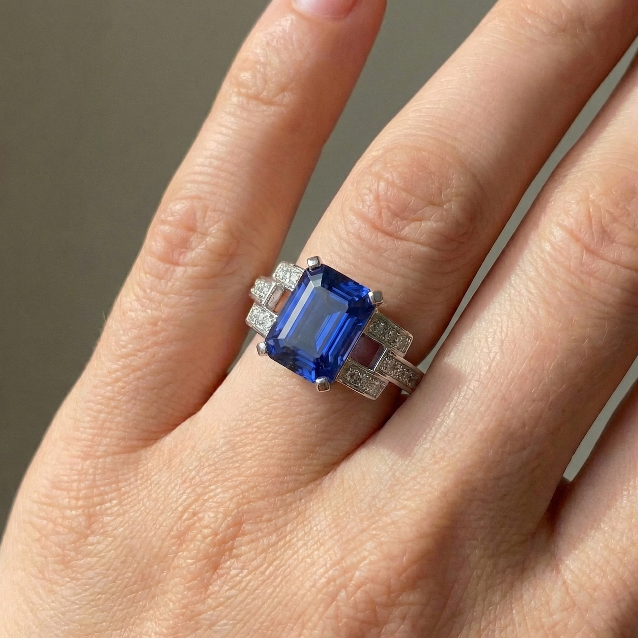 Natural Earth Mined Diamond Engagement Ring Emerald Sri Lankan Sapphire 4 Carats