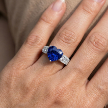 Natural Earth Mined Diamond Ring Heart Shaped Light Blue Sapphire Jewellery 5.50 Carats