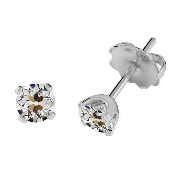 Antique Cushion Fine Diamond ring in 14K White Gold – main view