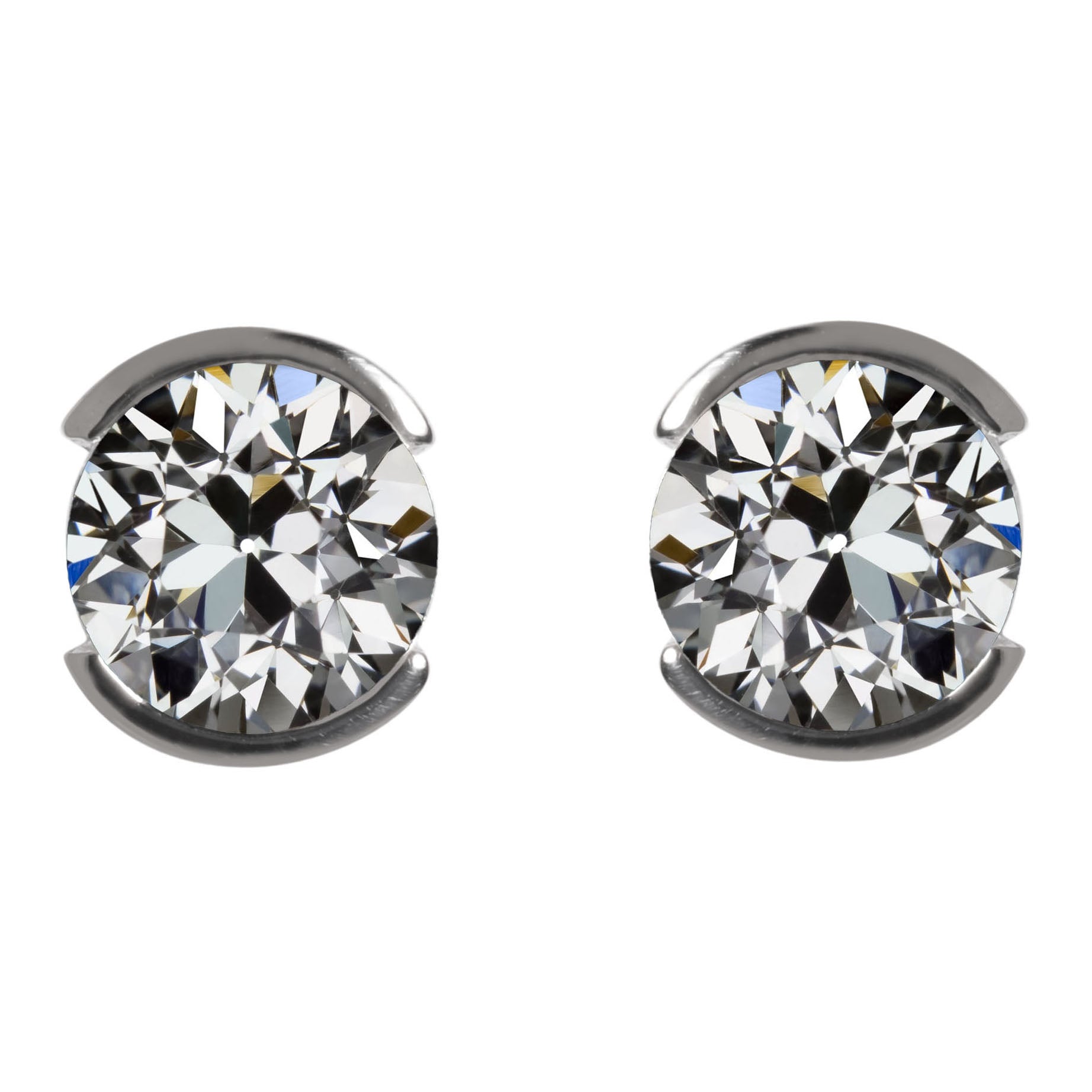 Authentic Diamond Earrings 2.50 ct 14 Karat White Gold – main view