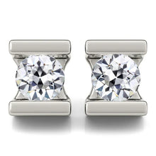 Earth-Mined Diamond Stud Earrings – main view