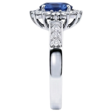 natural round sapphire 2.50ct ring top view