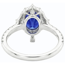 natural round sapphire 5.50ct ring side angle
