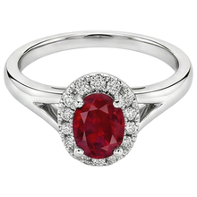 natural round ruby 3.25ct ring close up detail
