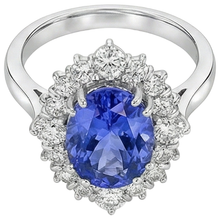 natural round tanzanite 5.20ct ring close up detail