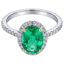 Earth-Mined Fine Emerald Gemstone Ring – side view