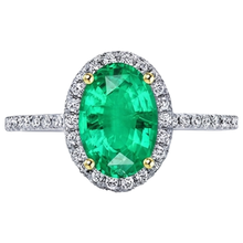 Oval Fine Emerald ring in 14 Karat Two Tone Gold – angle view