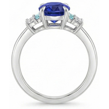 natural round sapphire 4ct ring top view