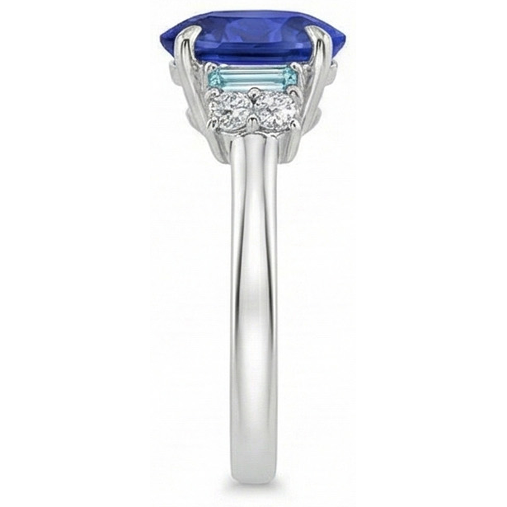 natural round sapphire 4ct ring band detail