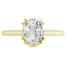 Old Mine Cut Brilliant Diamond ring in 14K Yellow Gold – angle view