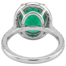 Elegant Gemstone Ring 3.50 ct – top view