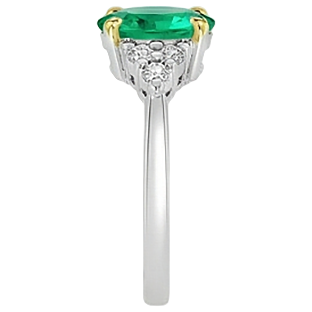 Authentic Emerald Precious Stone Ring – top view