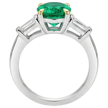 Earth-Mined Emerald Colored Stone Ring 3.50 ct Two-Tone 14K Gold – profile view