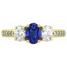 Oval Sapphire Gemstone Ring 3 Carats Ladies Sparkling Natural Earth Mined Diamond Jewellery
