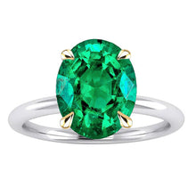 Genuine Fine Emerald Colored Stone Ring – main view