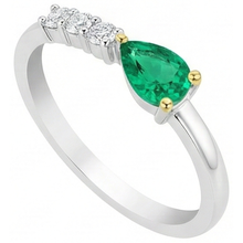 Luxury Colored Stone Ring 1 ct – side view