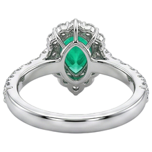 Pear Shape Colombian Emerald ring in 14K Two Tone Gold – back view