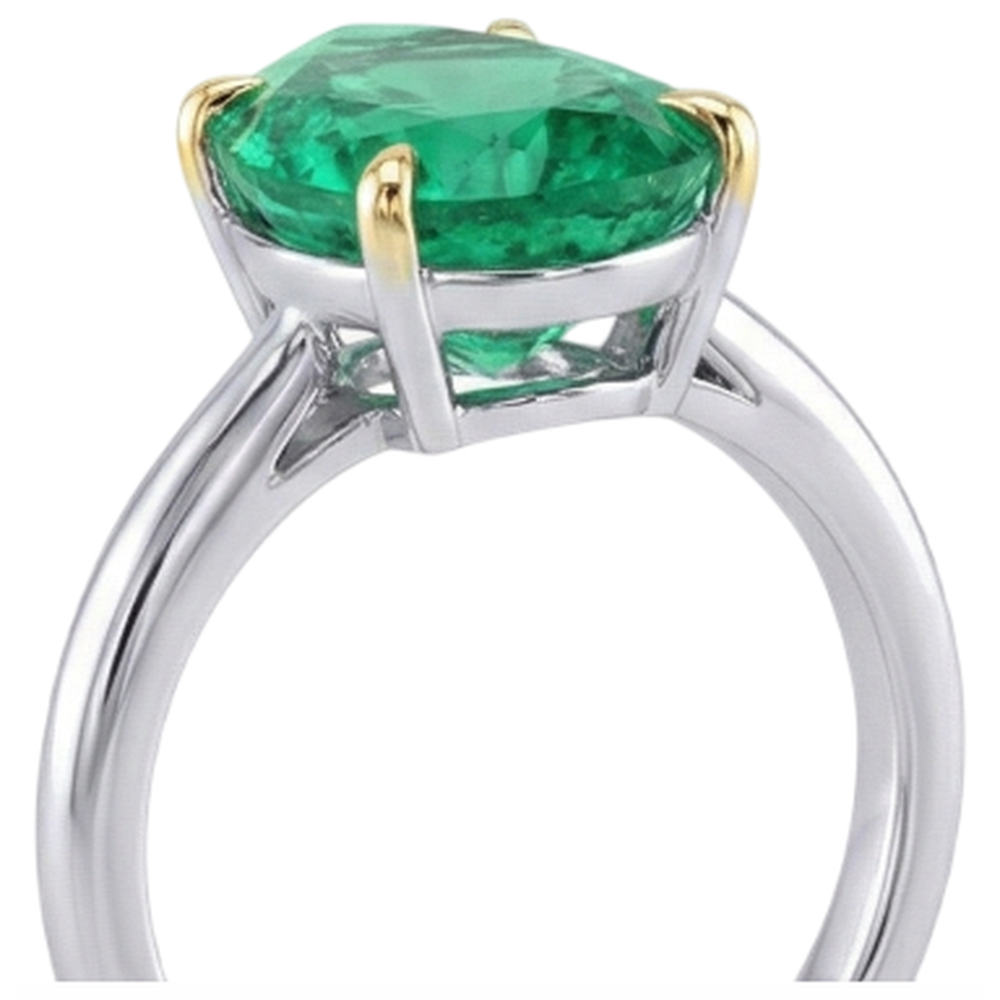 Sophisticated Precious Stone Ring 3 ct – back view