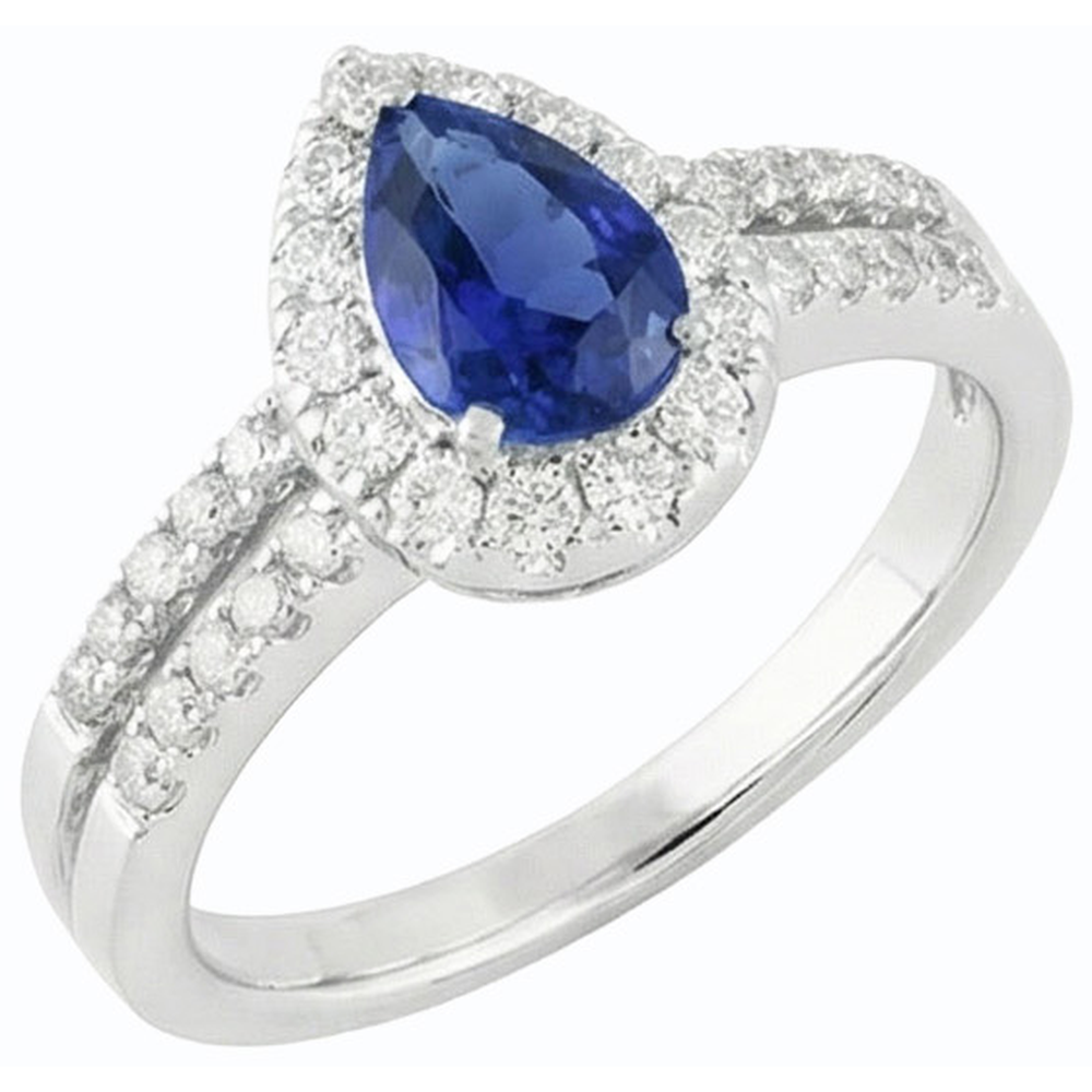 natural round sapphire 4ct ring close up detail