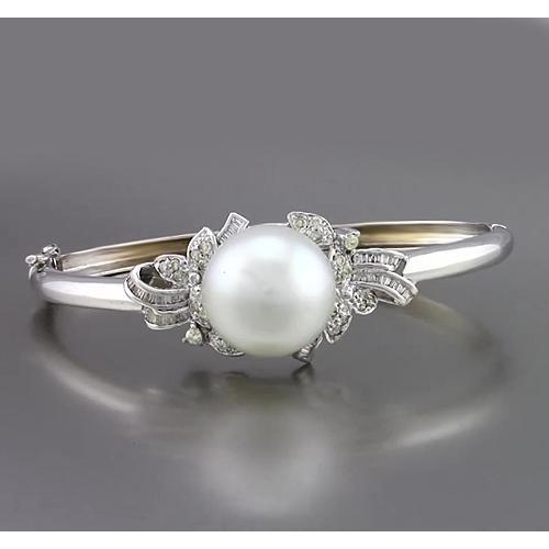 Pearl And Natural Diamond Bangle 20 Mm 3 Carats Baguette Round White Gold 14K