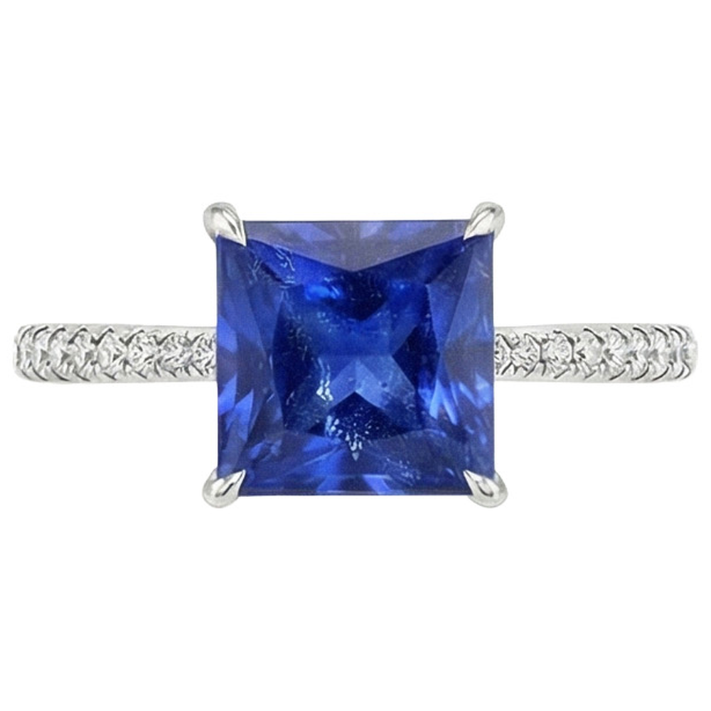 natural round sapphire 5.75ct ring close up detail