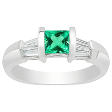 Fine Emerald Precious Stone Ring 2-ct 14 Karat White Gold – front view