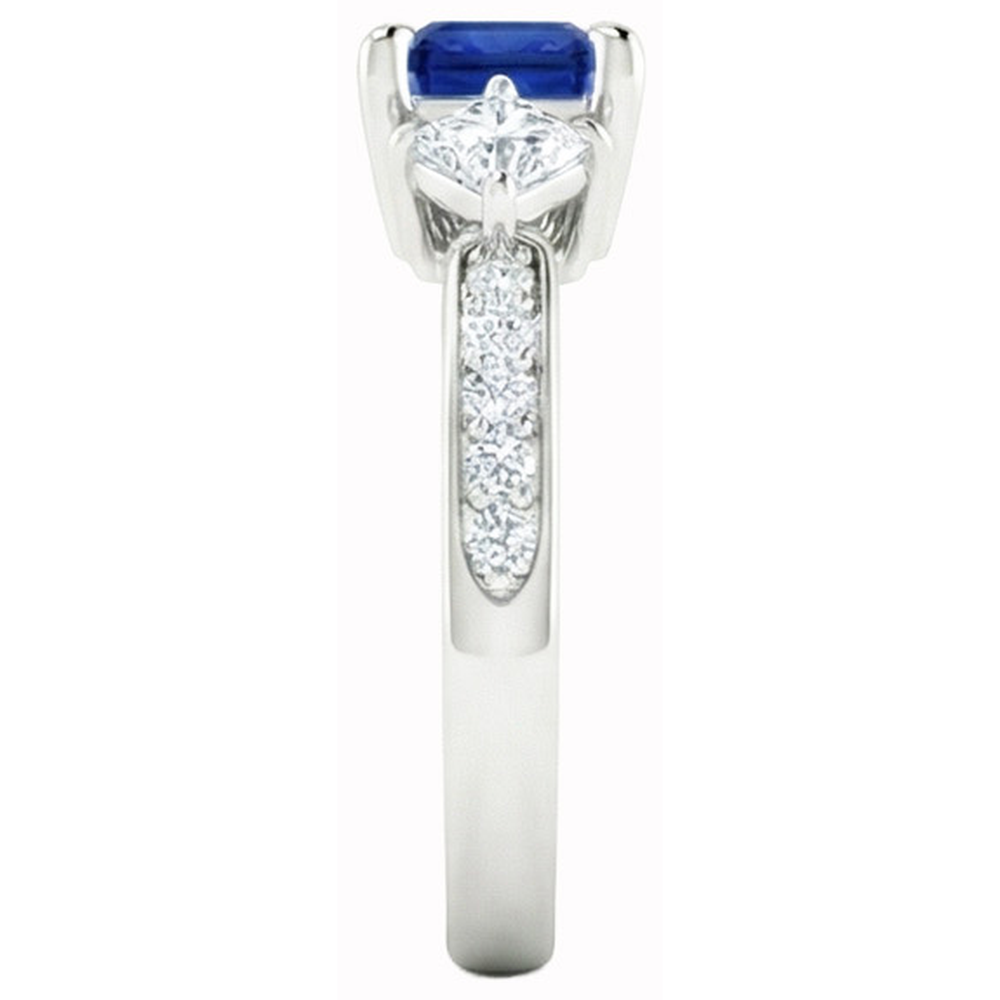 natural round sapphire 2.50ct ring top view