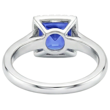 natural round sapphire 5.40ct ring profile view
