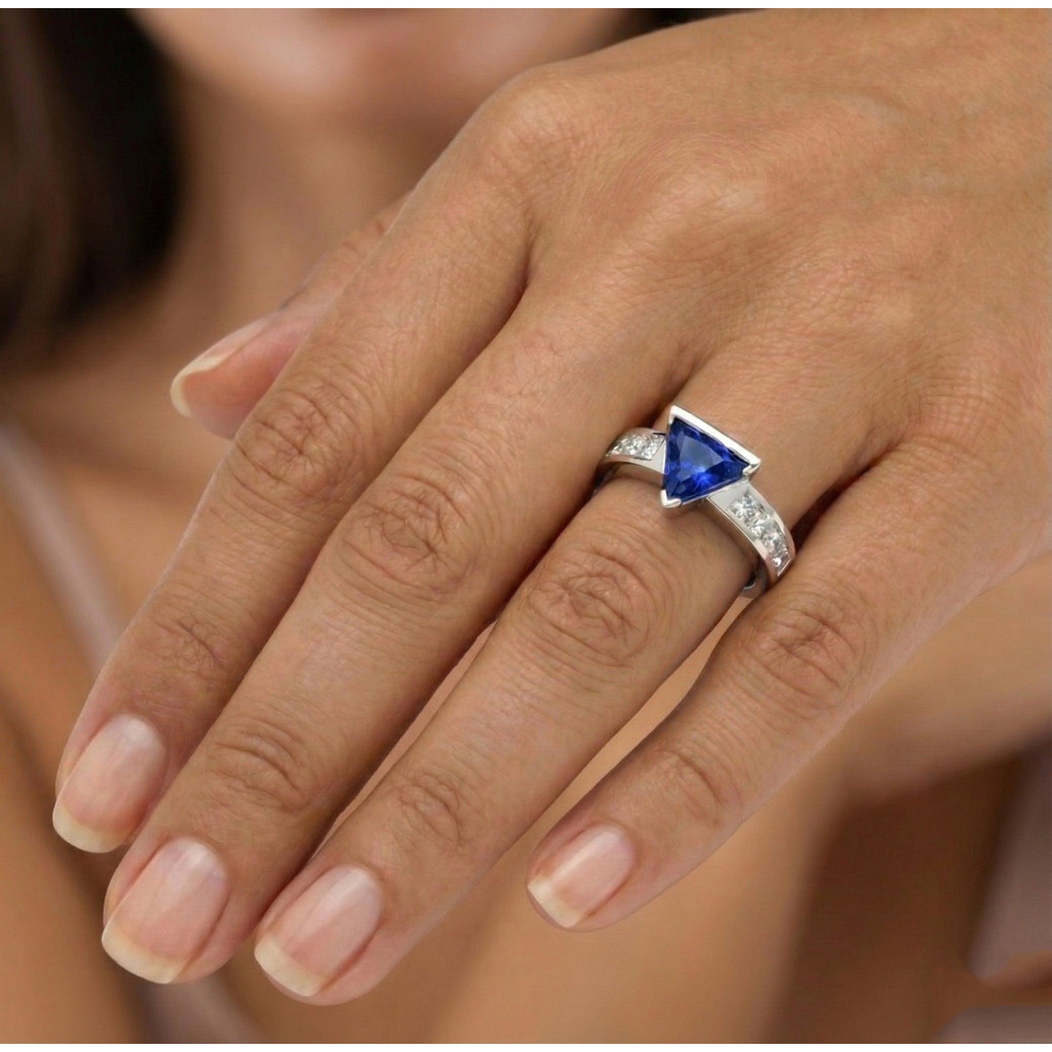 natural princess sapphire 1.25ct ring on white background