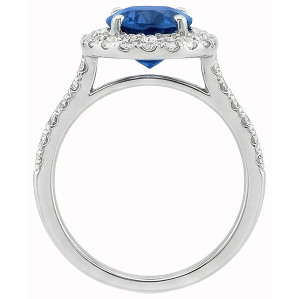 natural round sapphire 3.70ct ring on white background