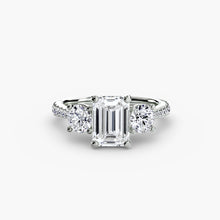 Gemstone Round Cut Setting in Gold – back view