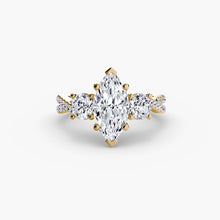 Diamond Round Cut Setting in Gold – close-up