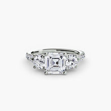 Real Fine Diamond Setting 0.77 ct Gold – close-up