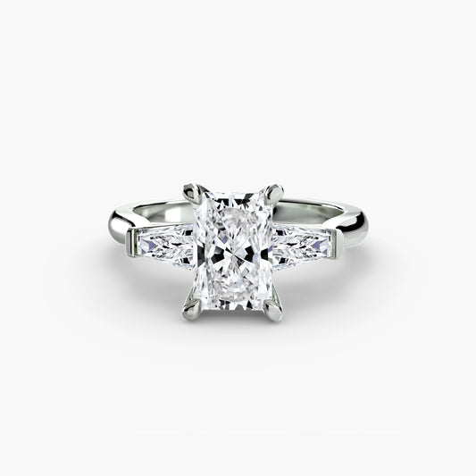 Brilliant Diamond Round Cut Setting in Gold – main view