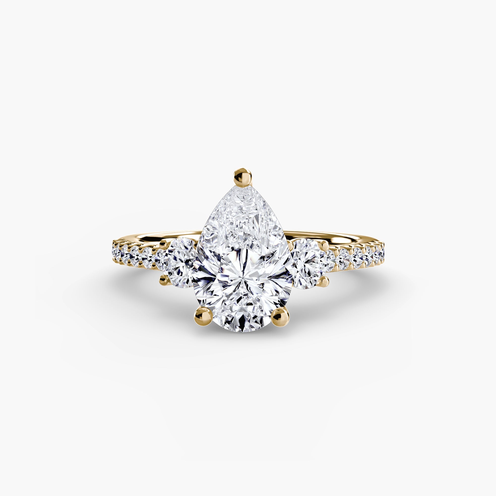 Setting Gold with Brilliant Diamond – top view