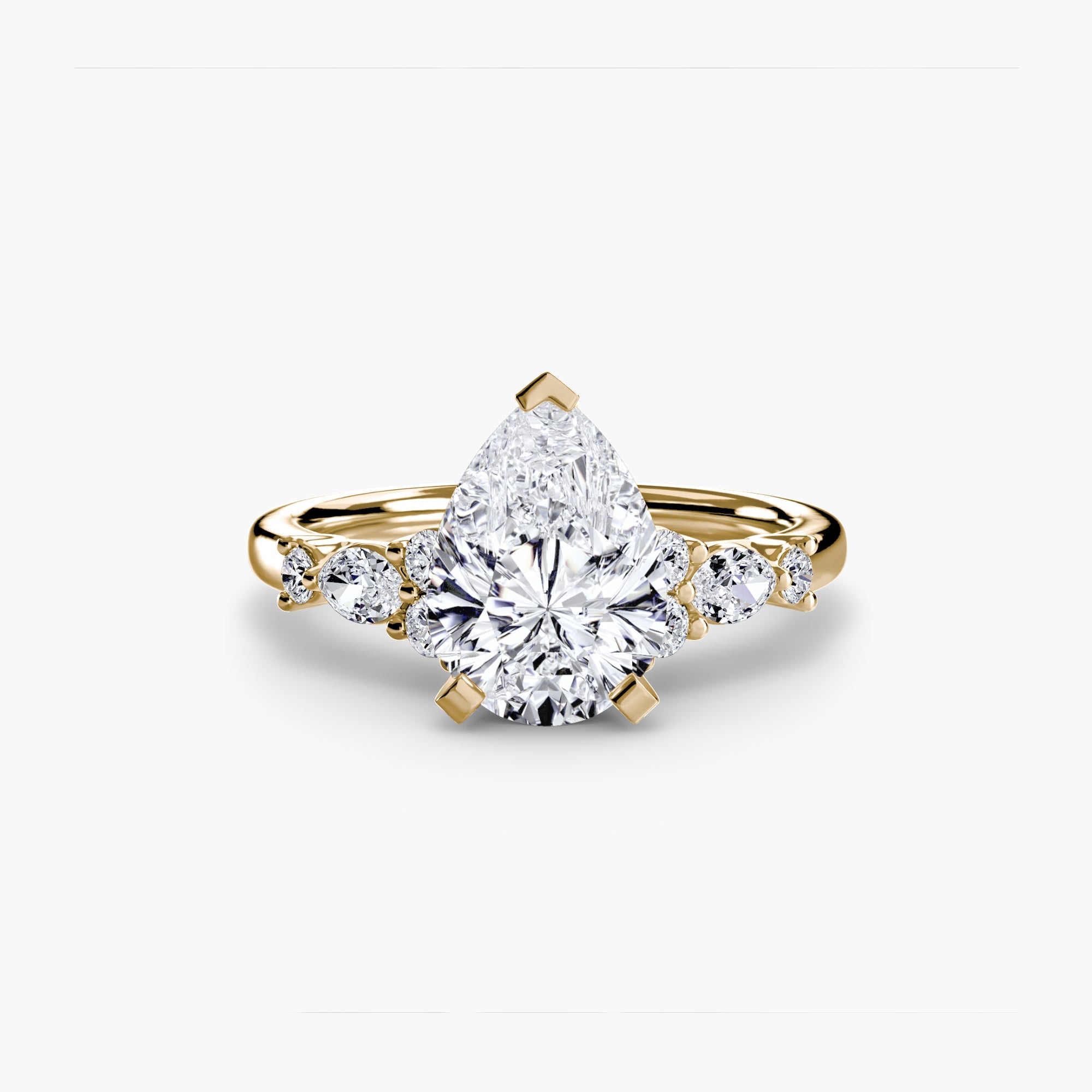 Precious Stone Round Brilliant Setting in Gold – top view