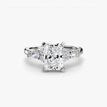 Precious Stone Round Brilliant Setting in Gold – alternate view