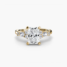 Round Brilliant Precious Stone ring in Gold – alternate view