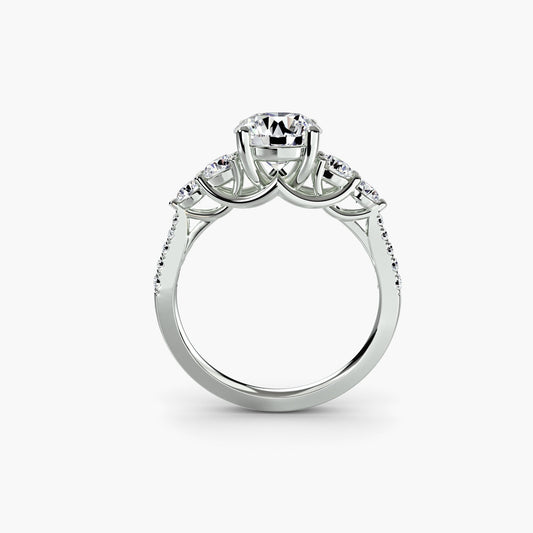 Brilliant Diamond Round Cut Setting in Gold – front view