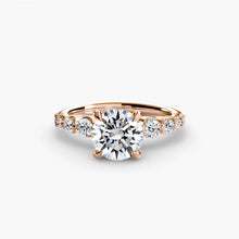 Diamond Round Cut Setting in Gold – back view