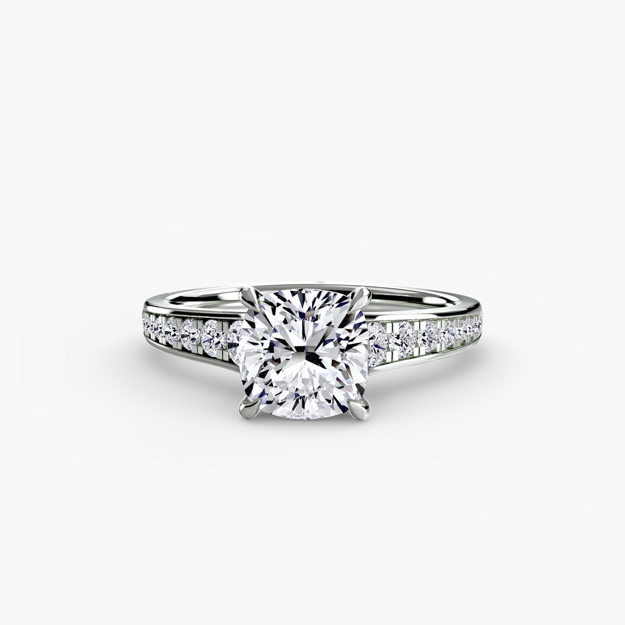 Precious Stone Round Cut Setting in Gold – angle view