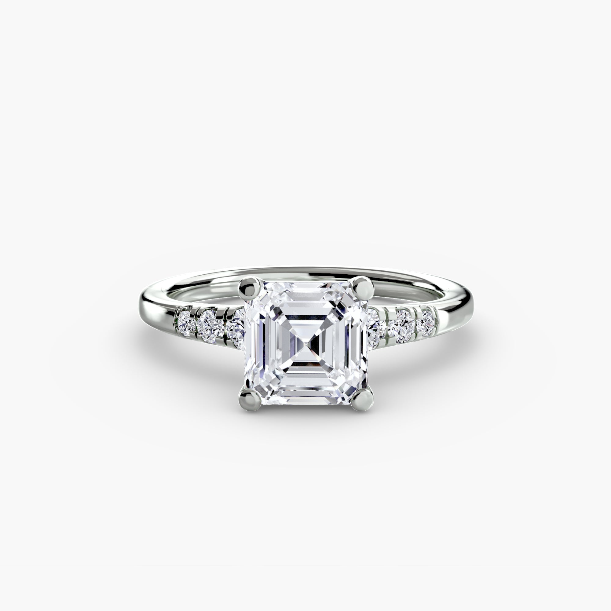 Round Cut Precious Stone ring in Gold – close-up