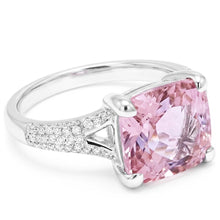 Radiant Cut Kunzite With Round Natural Earth Mined Diamonds 17.90 Carats Ring 14K Gold