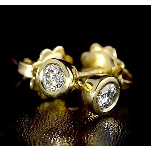 Diamond Studs Earrings 1.50 Carats Yellow Gold 14K
