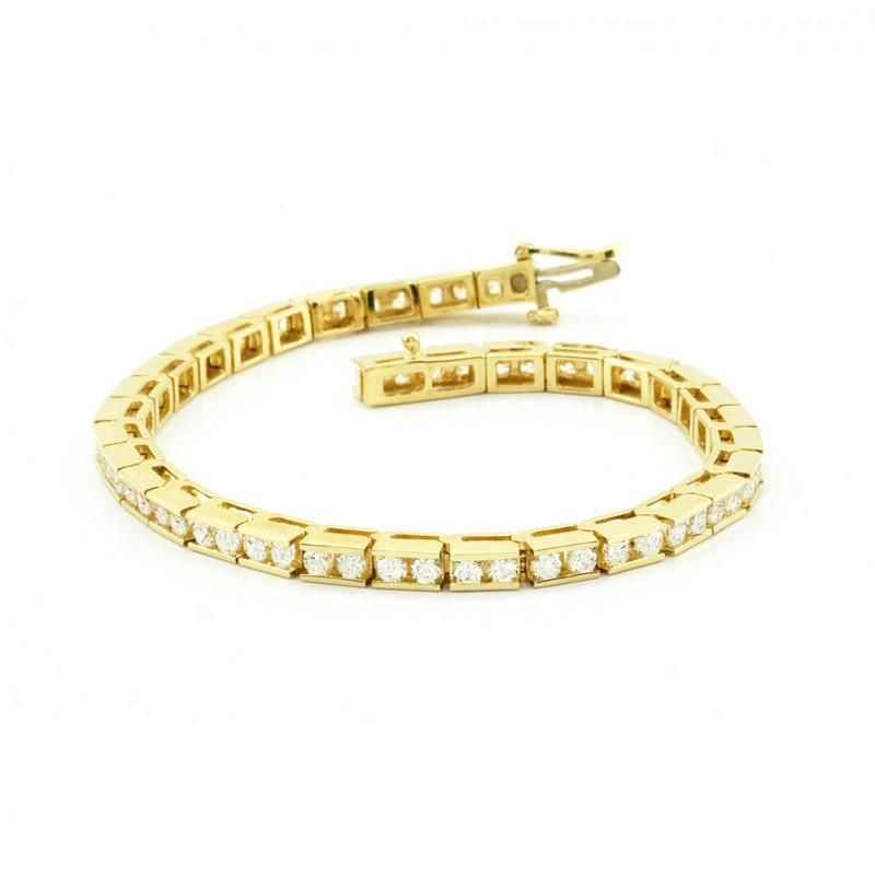 Real Diamonds Classic Style Tennis Bracelet 3.30 Carats Yellow Gold